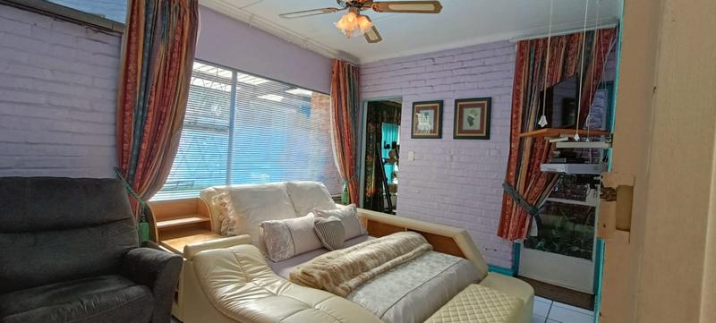 5 Bedroom Property for Sale in Queenstown Central Eastern Cape